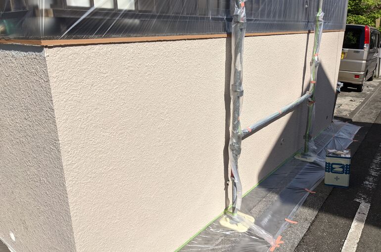 八王子市 擁壁塗装 建物を劣化や雨風から守る塗装について掲載しているブログ 住宅などの外壁塗装を行う八王子の東八塗建